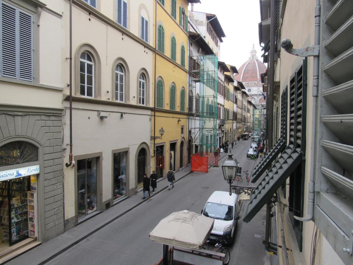 Accademia Studio Florence Luaran gambar